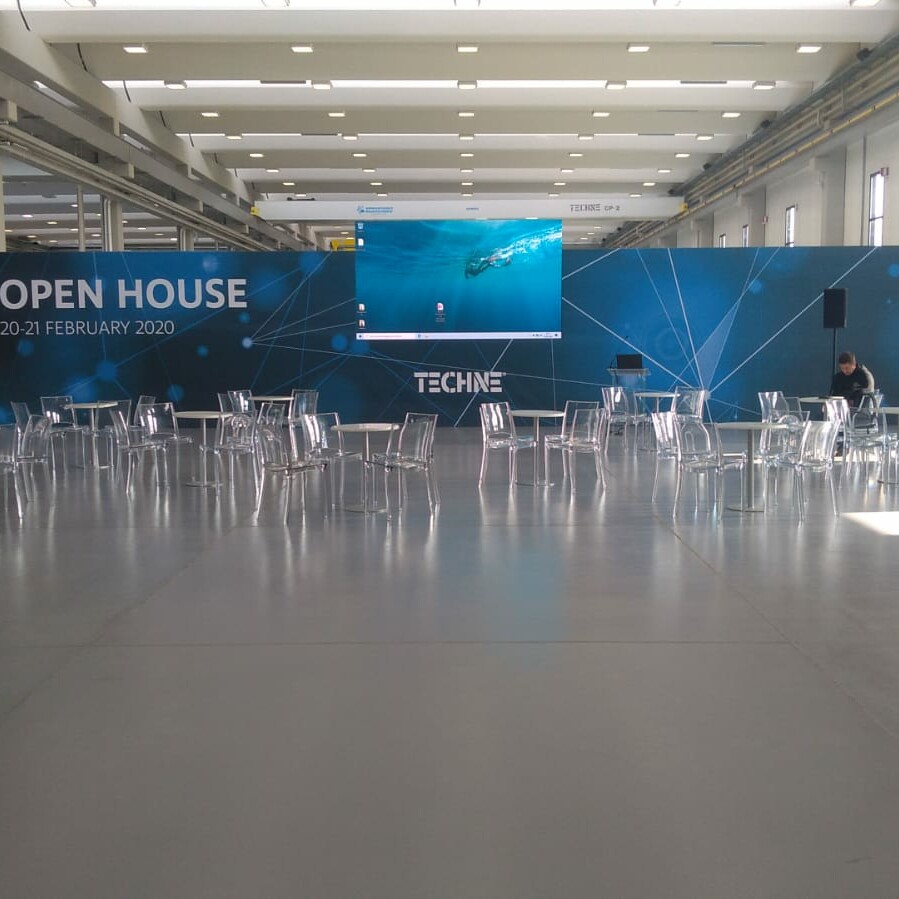 noleggio sedie sedia b-side trasparente