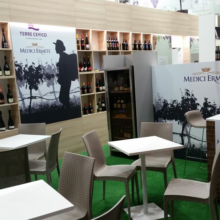 noleggio sedie tavoli sedia bistrot tavolo quadrato