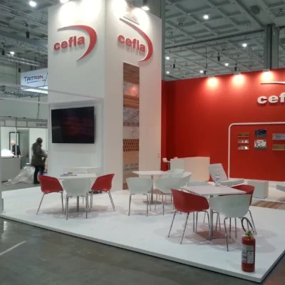 stand-cefla-con-poltrone-modello-unika